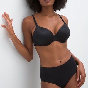 Soma Vanishing Back Full Coverage Bra 32DDD - black color